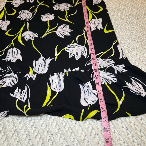 HALOGEN Black Yellow Pink Floral Peplum Sleeveless Shift Dress Size Medium - Picture 8 of 8